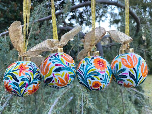 Set of 4 Ornaments