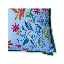 Load image into Gallery viewer, Flor Naranja White/Green - 22x22 pillow