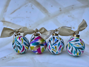 Ceramic Ball Ornament Set 2